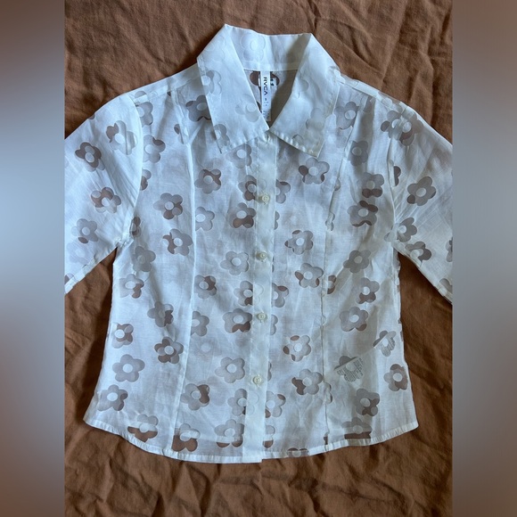 RVCA women’s floral sheer button up - Picture 1 of 8